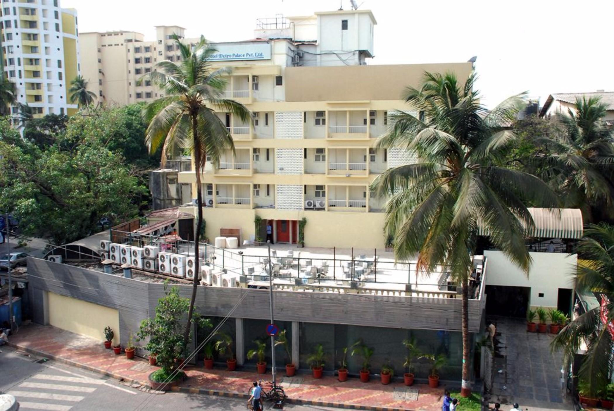 Hotel Metro Palace Bombay Extérieur photo