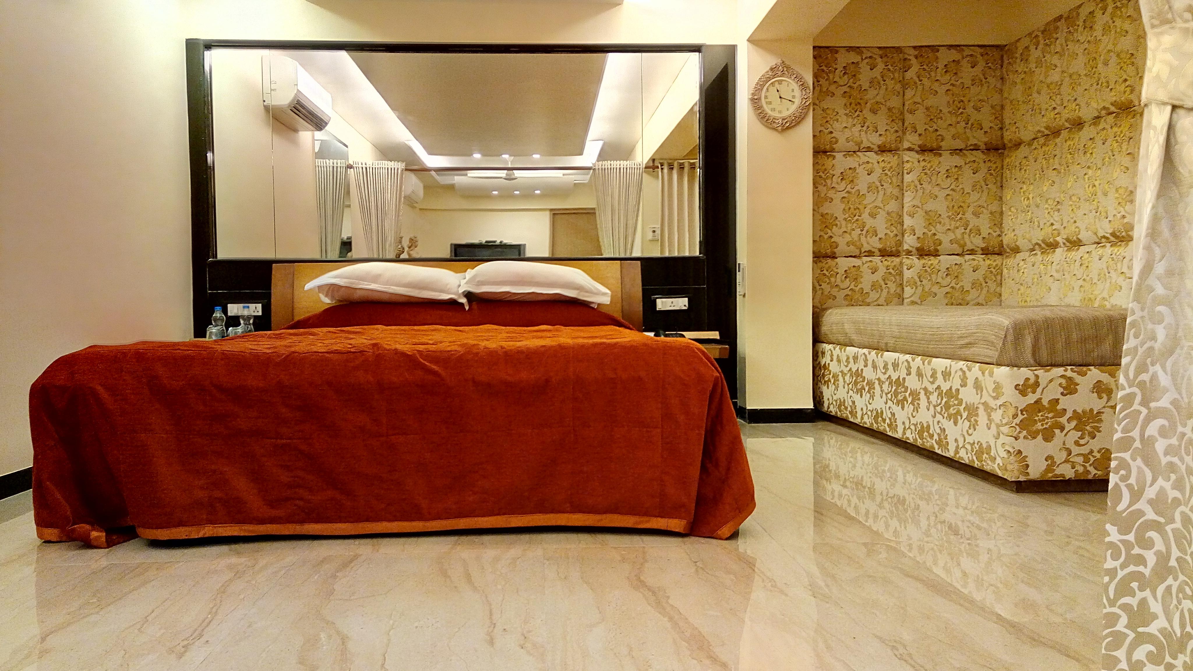 Hotel Metro Palace Bombay Extérieur photo