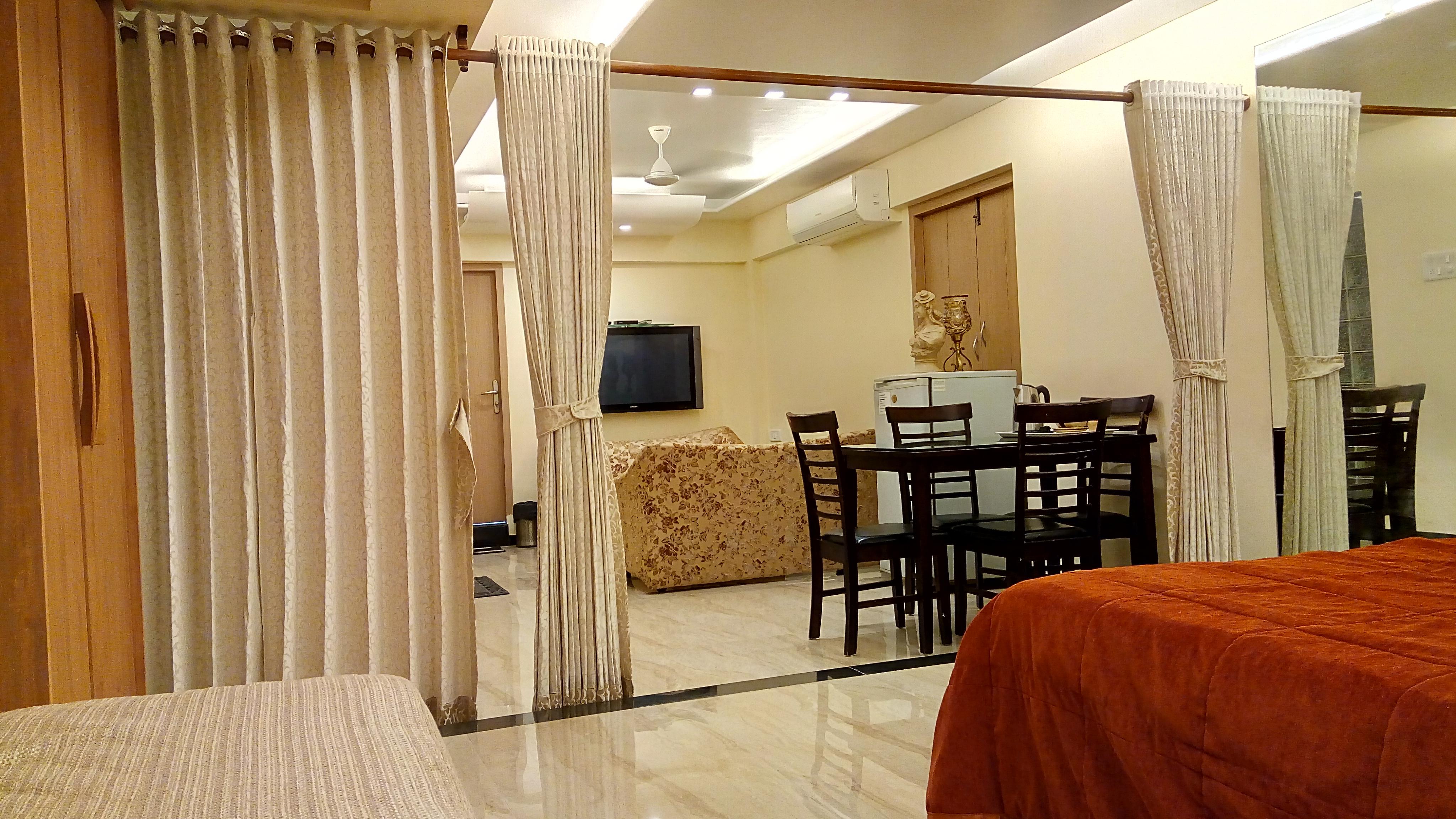 Hotel Metro Palace Bombay Extérieur photo
