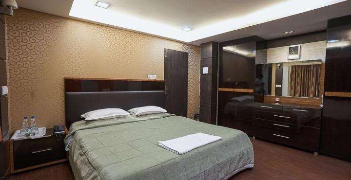 Hotel Metro Palace Bombay Extérieur photo